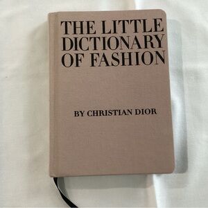 The little Dictionary of Fashion.